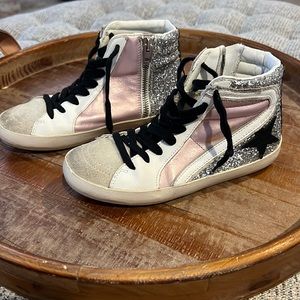 Girls Golden Goose shoes